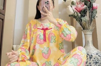 [???] Quần Áo Trẻ XK Sỉ Lẻ ?‍?❤️️?⭐️  BỘ TIỂU THƯ 40-70KG
Tol 2 da mềm mịn mát
Rút ít ko xù, ko ra màu
SỈ LẺ IB EM NHA
, shares-0✔️ , likes-0❤️️ , date-2025-02-21 22:20:15????????