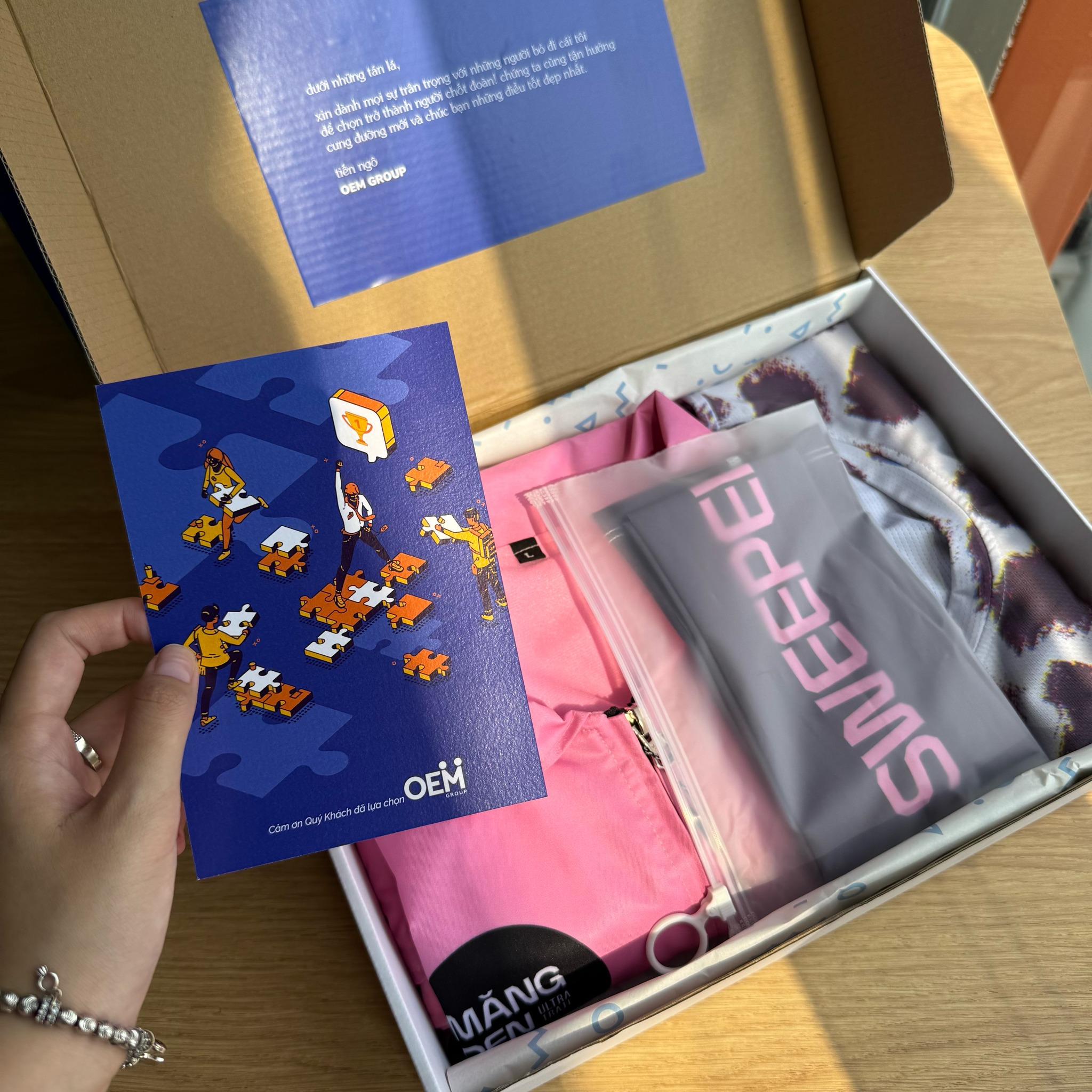 [☕️🇻🇳] The Comma coffee 🥤 Top1Coffee ☕️ BẢN TIN TUYỂN DỤNG THE COMMA:Tụi mình đang cần tìm 2 bạn barista part time giờ giấc linh hoạt𝐘𝐄̂𝐔 𝐂𝐀̂̀𝐔 𝐂𝐇𝐔𝐍𝐆
Có kinh nghi , shares-0✔️ , likes-4❤️️ , date-2025-02-22 20:54:01🇻🇳🇻🇳🇻🇳📰🆕