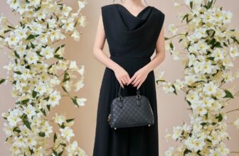 [🆕🇻🇳] ELISE – Định hướng phong cách thời trang👕 Top1Fashion 👗  𝗠𝗜𝗦𝗦 𝗟𝗜𝗟𝗬 | 𝗘𝗙𝗙𝗢𝗥𝗧𝗟𝗘𝗦𝗦 𝗦𝗧𝗬𝗟𝗘 𝗪𝗜𝗧𝗛 𝗝𝗨𝗠𝗣𝗦𝗨𝗜𝗧Sở hữu một chiếc Jumpsuit sẽ giúp bạn đơn giản hóa trang phục, tiết kiệm thời gian mix&match vào những ngày bận , shares-1✔️ , likes-88❤️️ , date-2025-02-25 22:00:02🇻🇳🇻🇳🇻🇳📰🆕