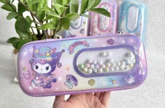 [🆕🇻🇳]  Bí Bo Shop- Order hàng Quảng Châu cao cấp 🧑‍🧒❤️️👶⭐️ Hộp bút siêu cute, hàng chính hãng #Sanrio
Size 22*9*5cm
Chất liệu: EVA + PVC
Giá: #190k/ cái
Hàng sẵn ạ
——————
𝐁𝐢́ 𝐁𝐨 𝐒𝐡𝐨𝐩
𝟓𝟑 𝐓𝐡𝐨𝐚̣𝐢 𝐍𝐠𝐨̣𝐜 𝐇 , shares-0✔️ , likes-0❤️️ , date-2025-02-26 00:33:15🇻🇳🇻🇳🇻🇳📰🆕