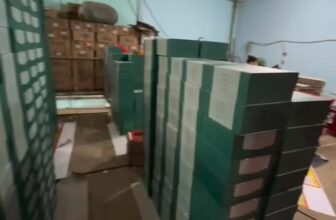 [🆕🇻🇳] Làm hộp giấy giá rẻ – In hộp mỹ phẩm – in hộp giấy số lượng ít  🎨 Top1Designs ✨   Inbox đặt in hộp+ túi giấy thương hiệu chưa người đẹp ?Nhanh tay đặt hàng ngay để không bỏ lỡ ưu đãi đặc biệt!CÔNG TY TNHH BAO BÌ THUẦN VIỆT ĐỊA CHỈ: 154  , shares-0✔️ , likes-3❤️️ , date-2025-02-23 14:00:11🇻🇳🇻🇳🇻🇳📰🆕