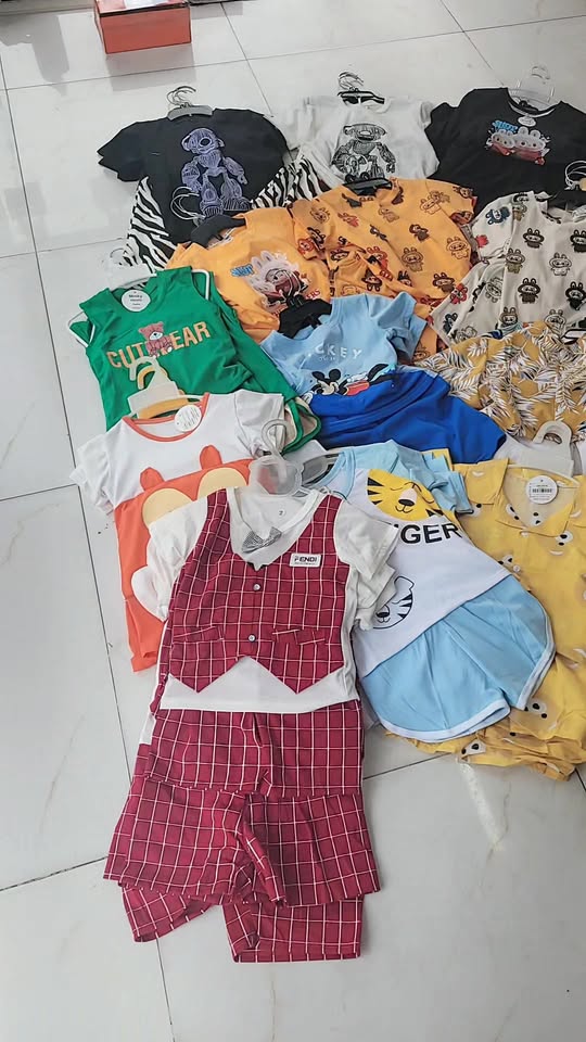 [🆕🇻🇳] Bibo shop-thời trang cho bé 🧑‍🧒❤️️👶⭐️ Lô bé siêu rẻ
Số lượng 200h
Có tách , shares-0✔️ , likes-1❤️️ , date-2025-02-22 17:01:02🇻🇳🇻🇳🇻🇳📰🆕