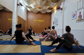 [🆕🇻🇳] LY Yoga là nơi mà mọi người có thể dành vài phút để lắng nghe cơ thể của mình 🧘 Top1Yoga 🤸🏻‍♀️ Lợi ích TINH THẦN của yogaGiảm căng thẳng, lo âu và trầm cảmYoga giúp thư giãn tâm trí, giảm hormone căng thẳng (cortisol), tạo cảm giác bình an.Kết , shares-0✔️ , likes-5❤️️ , date-2025-02-25 14:38:33🇻🇳🇻🇳🇻🇳📰🆕