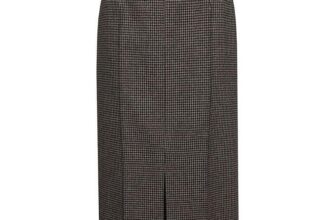 [🆕🇻🇳] LEMAO – VietNam factory outlet 👕 Top1Fashion 👗  [BB][9809] Woolhorn Hound Two Handcrafted Long Skirt- 55 66 77
Chân váy dạ số lượng ít, chế nào ưng e mời • ạ
Dáng đứng , gọn xẻ trước , phối dễ đẹp với  , shares-0✔️ , likes-1❤️️ , date-2025-02-24 23:07:25🇻🇳🇻🇳🇻🇳📰🆕