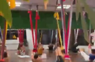 [???] US YOGA HCM  ? Top1Yoga ??‍♀️ Us thân tặng các chị em 5 xuất tập trải nghiệm miễn phí lớp yoga bay vào 9h sáng T2 24/2/25 tại UsYoga HCMInb đăng kí ngay với zalo vp 0932143093—- , shares-0✔️ , likes-1❤️️ , date-2025-02-23 13:49:56????????