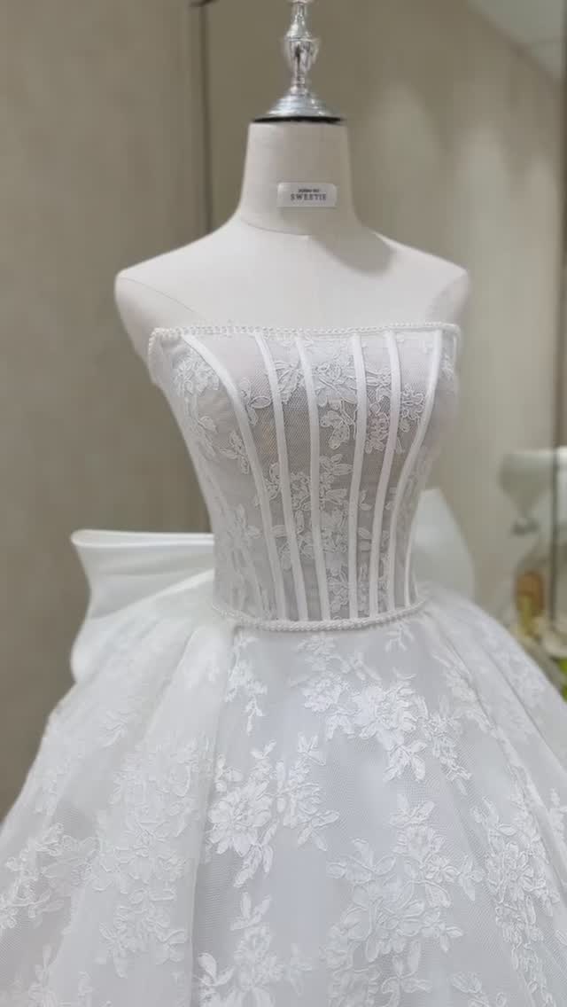 [🆕🇻🇳] Xưởng Váy Sweetie 🤵🏻 Top1Wedding 👰🏻  Một thiết kế ren cúp ngực corset sang chảnh #ren #vaycuoi #codau #xuhuong #xuongvaysweetie , shares-0✔️ , likes-0❤️️ , date-2025-02-25 19:21:32🇻🇳🇻🇳🇻🇳📰🆕