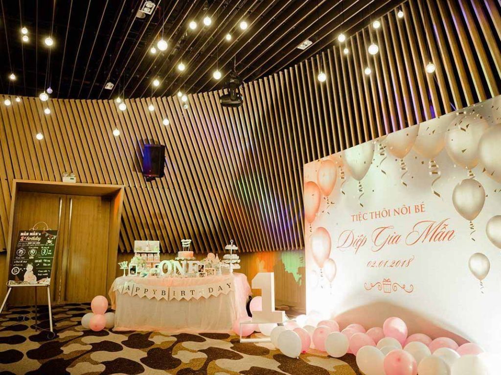 [🆕🇻🇳] Lý do bạn nên tổ chức tiệc thôi nôi cho bé tại nhà hàng
