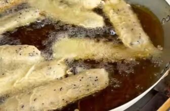 [🆕🇻🇳] Bánh Chuối Chiên Malaysia – Thành Phát 🍔 Top1Food  🍜 Nhờ có món này mà mình tự chủ được thu nhập #chuoichienmalaysia #chuoichien #thanhphat , shares-0✔️ , likes-43❤️️ , date-2025-03-21 14:45:30🇻🇳🇻🇳🇻🇳📰🆕