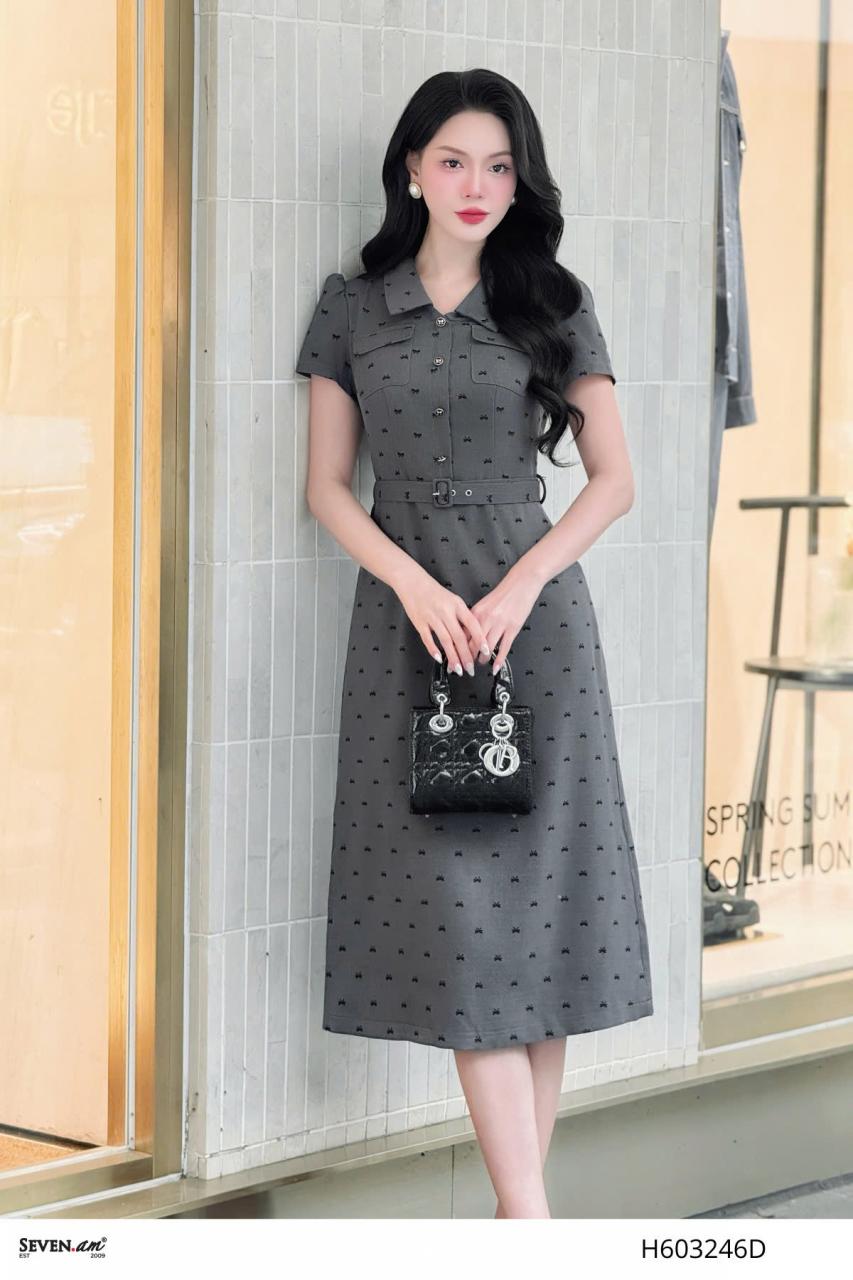 [🛒🇻🇳]Đầm xoè hoạ tiết nơ kèm đai thời trang nữ Seven.AM H603246D – Seven.AM , SKU – – sevenam.vn 🇻🇳🛒Top1Shop🛒 🇻🇳Top1Vietnam🇻🇳 🛍🛒🇻🇳