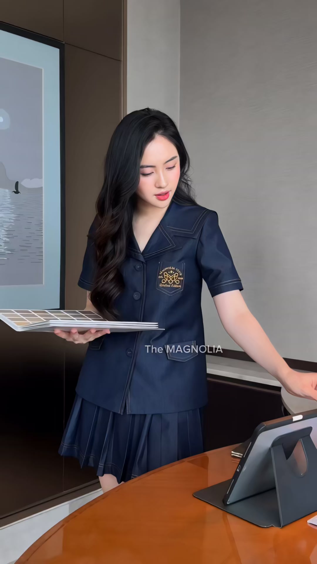 [🆕🇻🇳] The MAGNOLIA 👕 Top1Fashion 👗   𝑲𝑰𝑬𝑹𝑨 𝑽𝑬𝑺𝑻 • Với thiết kế dáng suông vừa, áo vest KIERA khéo léo che đi mọi khuyết điểm, tạo cảm giác tự tin trong từng bước đi cho mọi cô gái .  #NewArri , shares-1✔️ , likes-10❤️️ , date-2024-09-09 16:00:44🇻🇳🇻🇳🇻🇳📰🆕