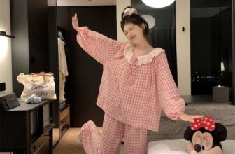 [🆕🇻🇳] ĐẬU ĐỎ – Đồ Sơ Sinh MẸ & BÉ 🧑‍🧒❤️️👶⭐️ Bộ Mẹ xinh cỡ nàyyyyy. Bóc chụp sương sương chưa là lượt gì mà đẹp cỡ nàyyyy
Ở nhà cũng phải đẹp sáng trưa chiều tối luôn các mẹ uiiiii. Mặc thường,sau sin , shares-1✔️ , likes-2❤️️ , date-2025-03-08 23:36:03🇻🇳🇻🇳🇻🇳📰🆕