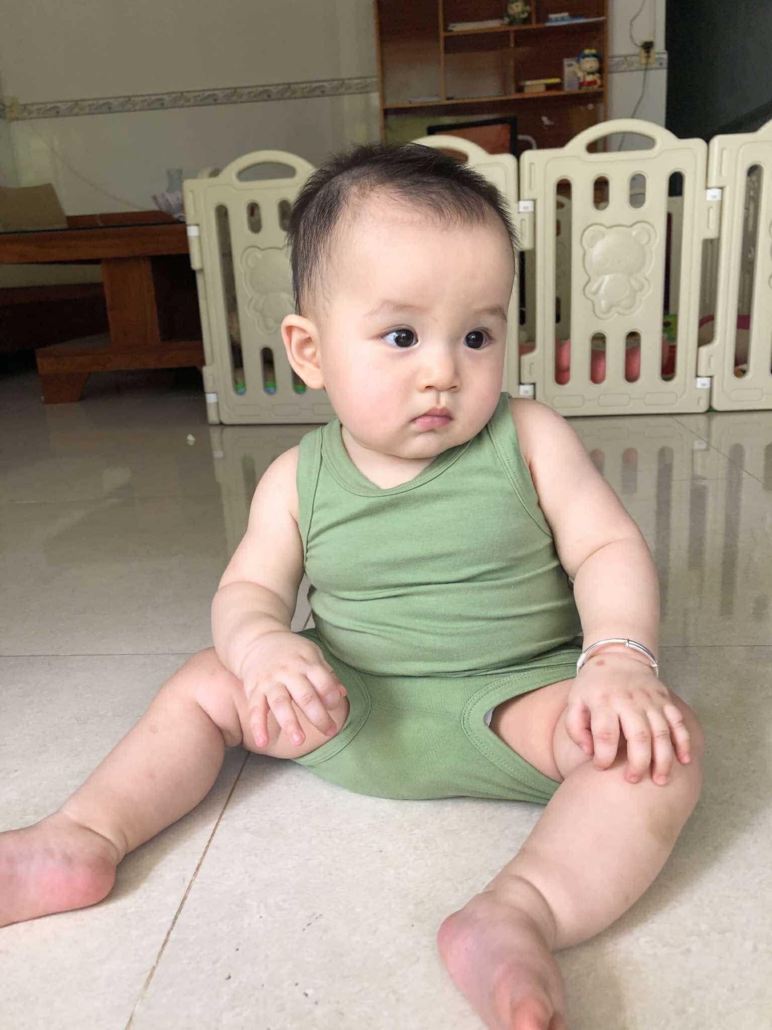 [🆕🇻🇳]  Jami Baby Store – Chuyên hàng body xuất dư trẻ em Carter, Geo, Old Navy chuẩn 100% 🧑‍🧒❤️️👶⭐️ Hihi trộm vía đc khách iu thương
, shares-0✔️ , likes-4❤️️ , date-2025-03-12 19:31:00🇻🇳🇻🇳🇻🇳📰🆕