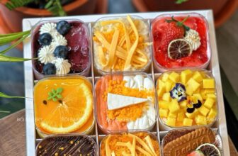 [🆕🇻🇳] Bối Bakery-Chuyên sỉ, lẻ các loại bánh bông lan trứng muối – bánh cheese – bánh chuối thượng hải- tiramisu 🍔 Top1Food  🍜 Bạn đã thử set bánh 9 cup mousse siêu hấp dẫn này chưa?
Mỗi chiếc cốc là một hương vị mềm mịn, tan ngay trong miệng
Chocolate, tiramisu đậm đà socola.
Dâu , shares-0✔️ , likes-8❤️️ , date-2025-03-15 19:23:33🇻🇳🇻🇳🇻🇳📰🆕