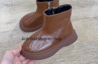 [🆕🇻🇳] Cá Mập Em Bé – Thời Trang Trẻ Em Đà Nẵng 🧑‍🧒❤️️👶⭐️ [ 𝐇À𝐍𝐆 𝐒𝐀𝐋𝐄 𝐂Ự𝐂 𝐒Ố𝐂 ]
#SALE_ #99k_______________99kNâu : 26 / 31 / 32 / 33/ 34
Đen : 34Boot cổ ngắn sale giá cực hời nè mom ơi , kiếm đâu được em boot , shares-2✔️ , likes-8❤️️ , date-2025-02-25 01:35:22🇻🇳🇻🇳🇻🇳📰🆕