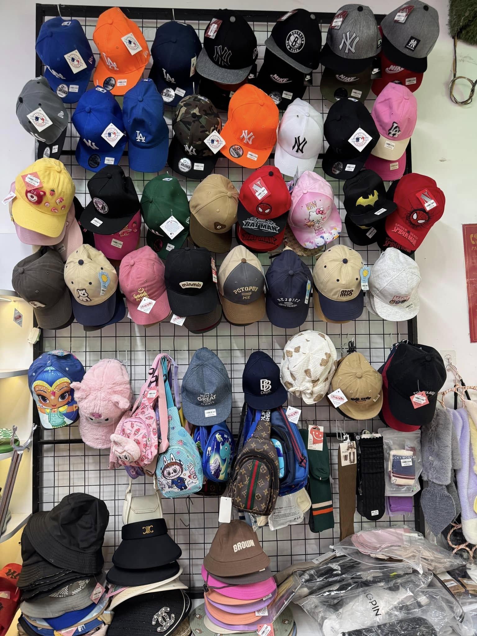 [🆕🇻🇳]  Linh Vit – Chuyên Quần Áo, giày dép , phụ kiện trẻ em từ 1-16 tuổi 🧑‍🧒❤️️👶⭐️ Hello summerrMời mng qua sốp ngắm ngía quần áo cho các con iu ạ~~~~~~~~~~~~~~~~
𝐅𝐛 : 𝐋𝐢𝐧𝐡 𝐕𝐢𝐭
𝗔𝗱𝗱 : 𝟭𝟯𝟴 𝗛𝗮̀𝗻𝗴 𝗞𝗲̂𝗻𝗵, 𝗛𝗮̉𝗶 𝗣𝗵𝗼̀𝗻𝗴
0934521990𝐍𝐡𝐚̣̂𝐧 𝐬𝐡 , shares-0✔️ , likes-4❤️️ , date-2025-03-21 01:17:02🇻🇳🇻🇳🇻🇳📰🆕