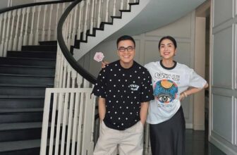 [🆕🇻🇳] Jerrie Authentic Shop – Đồ trẻ em – Chuyên săn sale bán sỉ/ lẻ, nhận check out hàng Auth các nước 🧑‍🧒❤️️👶⭐️ CUỐI CÙNG CŨNG SEOO RỒI CHỊ EM ƠICHÂN VÁY LỤA SATIN NHÀ Ú_NÌ LÊN DÁNG SIÊU XINH4⃣2⃣5⃣k/cChiếc váy 4 mùa k thể bỏ qua ,  đi làm đ , shares-1✔️ , likes-0❤️️ , date-2025-03-20 17:19:59🇻🇳🇻🇳🇻🇳📰🆕