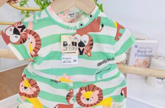 [🆕🇻🇳] Shop quần áo trẻ em minkids 😎❤️️⭐️  BỘ SƯU TẬP HÈ 2025
Em thả hình đây cho các chuỵ ngắm
Say đắm rồi thì nhớ in box em
Chất liệu tăm lạnh loại 1 , vải đẹp, phom dáng chuẩn .Bảng màu dễ thư , shares-0✔️ , likes-1❤️️ , date-2025-03-20 17:41:43🇻🇳🇻🇳🇻🇳📰🆕