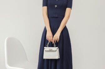 [🆕🇻🇳] YAME – For the love of black & white 👕 Top1Fashion 👗  𝐘𝐀𝐌𝐄 𝐒𝐏𝐑𝐈𝐍𝐆’𝟐𝟓 𝐍𝐄𝐖 𝐂𝐎𝐋𝐋𝐄𝐂𝐓𝐈𝐎𝐍 – 𝐈𝐕𝐘 𝐄𝐒𝐒𝐄𝐍𝐂𝐄Đối với Carina Dress, vẻ đẹp của sự tinh tế và sang trọng luôn đến từ những chi tiết nhỏ nhất. Chất liệu chéo  , shares-1✔️ , likes-1❤️️ , date-2025-03-09 15:00:04🇻🇳🇻🇳🇻🇳📰🆕