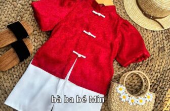 [🆕🇻🇳]  Chuyên sỉ lẻ đồ ồ bà ba bé 🧑‍🧒❤️️👶⭐️ Bà ba gấm đỏ cổ bâu nút kiểu tàu cho bé
Chất vải gấm lụa mềm đẹp thoải mái khi bé mặc
Size từ 6 kí đến 40kí
Khách ib để e TV cho mình nha,
, shares-0✔️ , likes-2❤️️ , date-2025-03-01 22:27:35🇻🇳🇻🇳🇻🇳📰🆕