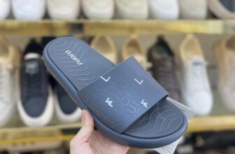 [🆕🇻🇳] Thế giới giầy việt newyork_ 33 nguyễn du- tp nam định 👕 Top1Fashion 👗  Dép lê nam , êm lắm luôn ạ , rửa nước thoải máishopee.vn/vungocviet_89vietnewyork?_t=ZS-8uEeACGSG2s&_r=1
, shares-0✔️ , likes-4❤️️ , date-2025-03-09 21:11:48🇻🇳🇻🇳🇻🇳📰🆕