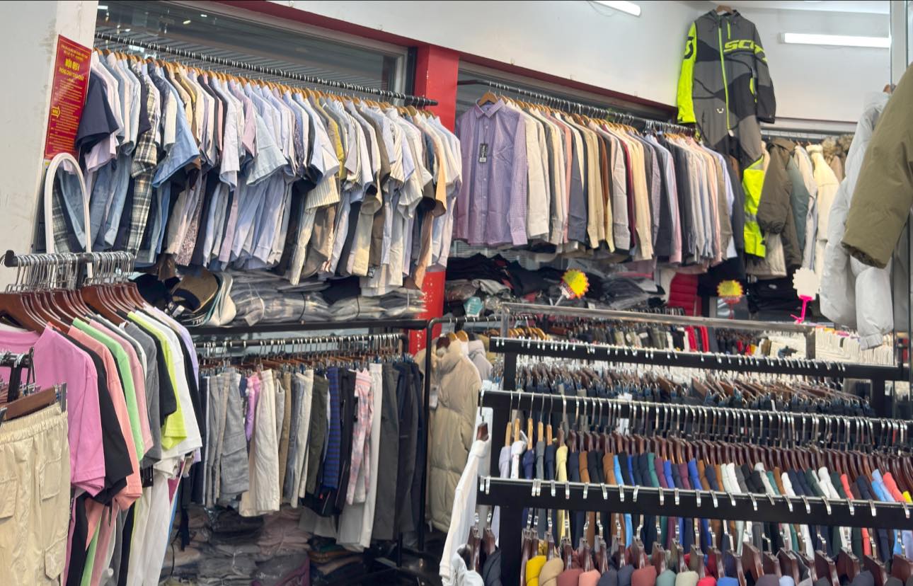 [???] NHAT HUY – Hàng hiệu xuất xịn ? Top1Fashion ?  Cuối tuần shop e về nhiều mẫu sơ mi Nam full các mầu ạ#NHẬT_HUY_92TôHiếnThành
HÀNG SẴN Ở SHOP
🅗🅐🅝🅖  🅨  🅗🅘🅝🅗  🅜🅐🅤 100%%%
𝗡𝗛𝗔̣̂ , shares-0✔️ , likes-3❤️️ , date-2025-03-08 15:04:09????????