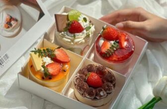 [🆕🇻🇳] Tiệm Bánh Thái Bình – Chuyên Sỉ Lẻ, Bánh Mì Bánh Ngọt Bánh Sinh Nhật 🍔 Top1Food  🍜 Nè, mấy người đẹp 8/3 rùi đó đã biết tặng gì cho người phụ nữ của mình chưa ?
– Ngoài set bánh kèm hoa ra tiệm em còn có rất nhiều set bánh lạnh và cupcake , shares-4✔️ , likes-16❤️️ , date-2025-03-04 23:36:21🇻🇳🇻🇳🇻🇳📰🆕