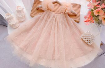 [🆕🇻🇳]  Bơ bébé 🧑‍🧒❤️️👶⭐️ PEACH CLOUDY
Ngọt dịu dàng, xinh miên man…
Diện em đầm này đi đâu cũng nổi bật xinh yêu lắm ahhhh~~~Size 90/100/110/120/130
—
Bơ.bébé
Based in HCM  , shares-0✔️ , likes-3❤️️ , date-2025-03-07 02:36:45🇻🇳🇻🇳🇻🇳📰🆕