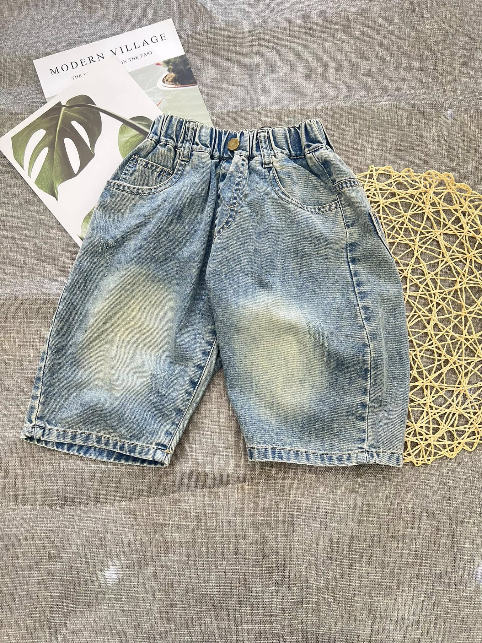 [🆕🇻🇳] SONY KIDS – Style for kids 🧑‍🧒❤️️👶⭐️  Tổng hợp quần áo bé trai Quảng Châu sẵn có 

 Size 110-120-130-140-150 ( 23- 40kg) 
 inbox cân nặng và chiều cao của bé để shop tư vấn size mẹ nha 

 Ảnh  , shares-0✔️ , likes-13❤️️ , date-2025-03-07 16:28:47🇻🇳🇻🇳🇻🇳📰🆕