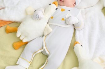 [🆕🇻🇳] Bunkids Đồ Sơ sinh Mẹ và Bé 😎❤️️⭐️ 𝐋𝐨𝐨𝐤𝐛𝐨𝐨𝐤 𝐒𝐒𝟐𝟎𝟐𝟓: 𝐇𝐚𝐩𝐩𝐲 𝐅𝐚𝐫𝐦 | Dạo chơi tại nông trại vui nhộn La Pomme
#NewbornCollection
Vụ mùa đông xuân khép lại, cũng là lúc những chú bướm nhỏ tho , shares-0✔️ , likes-3❤️️ , date-2025-03-07 17:46:36🇻🇳🇻🇳🇻🇳📰🆕