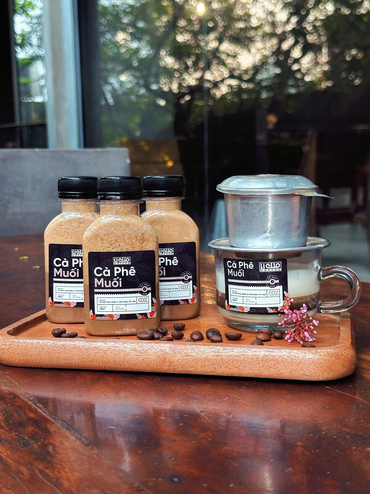 [☕️🇻🇳] Hello Coffee – Quán cà phê Internet Thành Phố Huế 🥤 Top1Coffee ☕️ PHÊ CÀ THƠM MUỐI CÙNG PHIÊN BẢN CHAI 100MLBên cạnh phiên bản Cà Phê Muối chai 350ml, Lô ra mắt chai 100ml vừa vặn cho một ngà , shares-1✔️ , likes-29❤️️ , date-2025-03-05 15:46:02🇻🇳🇻🇳🇻🇳📰🆕