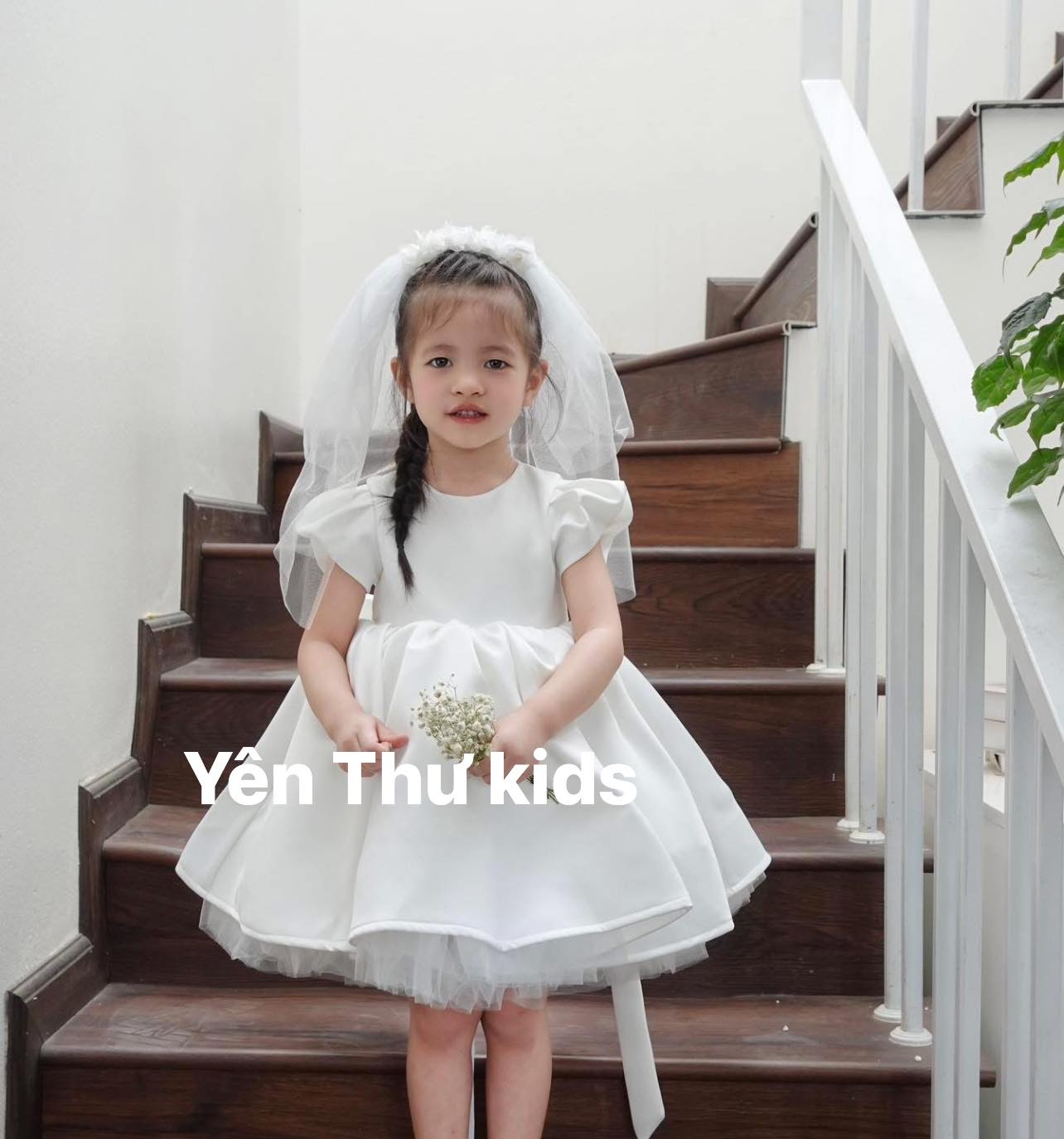 [🆕🇻🇳]  Yên Thư Kids – chuyên đầm công chúa, váy body, váy thôi nôi cho các bé 🧑‍🧒❤️️👶⭐️ Trời ơi xinh xỉu nha
, shares-0✔️ , likes-0❤️️ , date-2025-03-09 18:00:01🇻🇳🇻🇳🇻🇳📰🆕