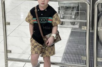 [🆕🇻🇳] Bum Kids – Cửa hàng quần áo cho bé 🧑‍🧒❤️️👶⭐️ set bộ Gucci ss25size 100-160 ( 14kg – 42kg )BUM KIDS – CỬA HÀNG QUẦN ÁO CHO BÉ
, shares-0✔️ , likes-3❤️️ , date-2025-03-06 02:46:35🇻🇳🇻🇳🇻🇳📰🆕