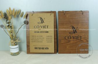 [🆕🇻🇳] In ấn GIA HUY – chuyên thiết kế & in ấn các ấn phẩm chuyên nghiệp  🎨 Top1Designs ✨  MENU GỖ – VẺ ĐẸP KHÔNG BAO GIỜ LỖI THỜI
Chất liệu gỗ mang lại vẻ đẹp sang trọng, ấm cúng và gần gũi. Bìa gỗ kết hợp với kỹ thuật khắc laser tạo ra các họa  , shares-0✔️ , likes-0❤️️ , date-2025-03-11 18:23:45🇻🇳🇻🇳🇻🇳📰🆕