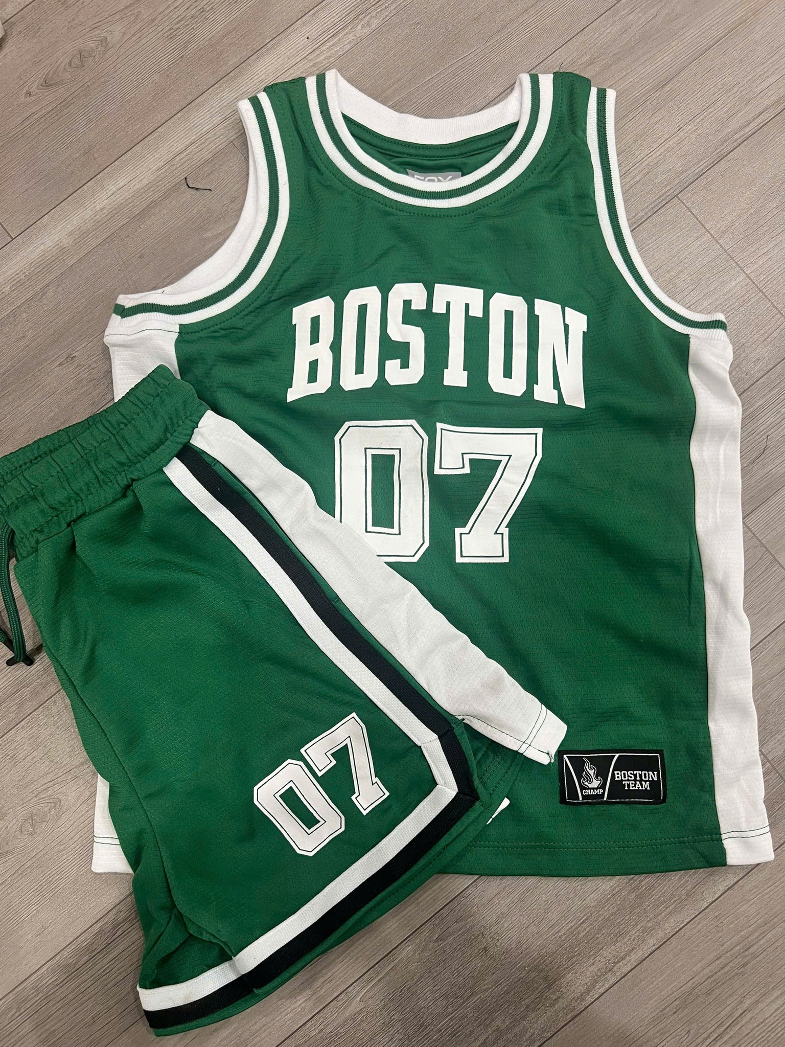 [🆕🇻🇳] BonKids – Thời trang trẻ em 🧑‍🧒❤️️👶⭐️ Bộ thể thao FOX dư xịn
Chất liệu chuyên dụng cho hàng thể thao
Bo viền sắc nét. Hàng siêu đẹp ạ
Size 4y to 16y (14-50kg)
, shares-0✔️ , likes-0❤️️ , date-2025-03-13 02:45:09🇻🇳🇻🇳🇻🇳📰🆕