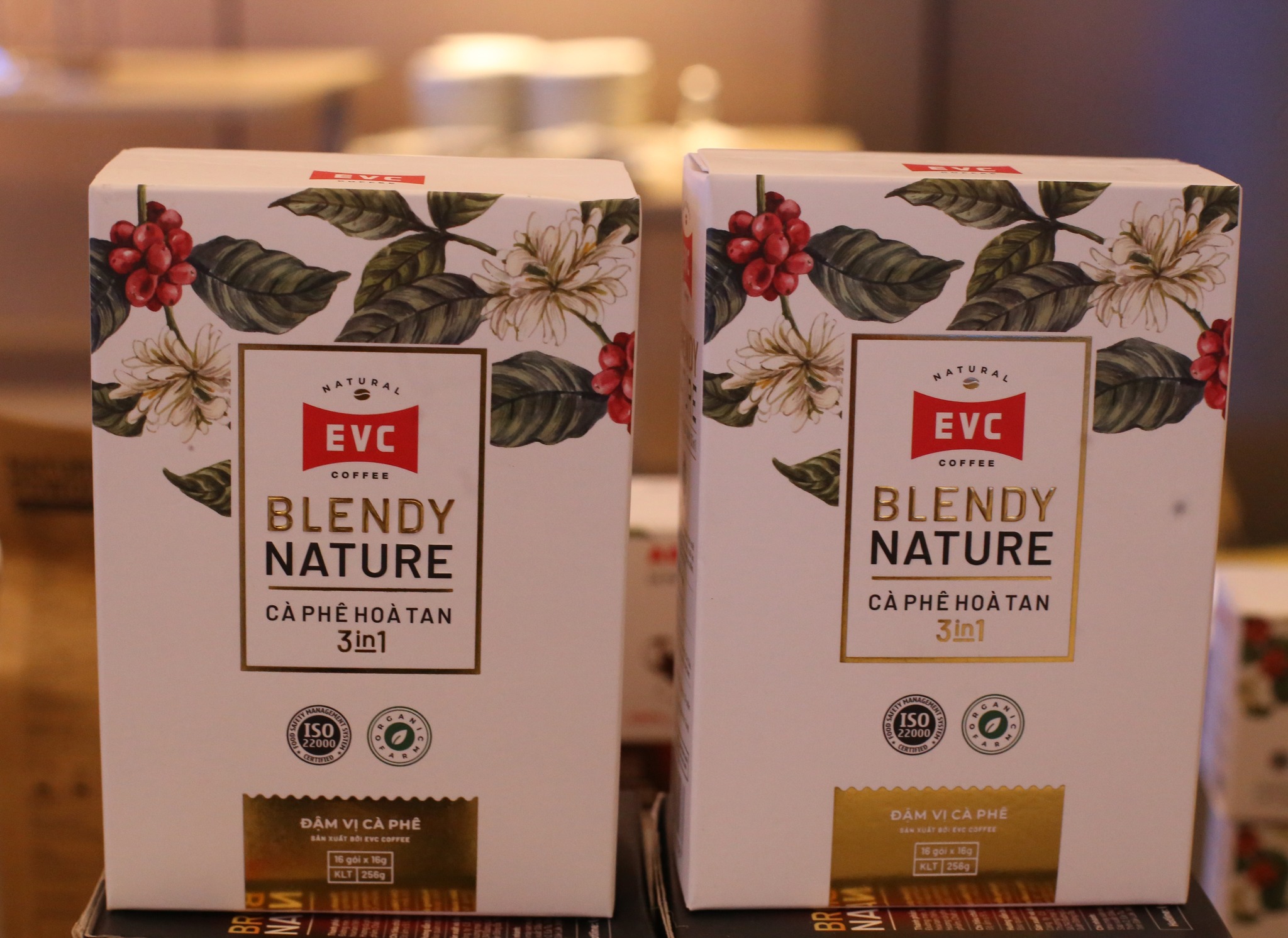 [☕️🇻🇳] EVC Coffee 🥤 Top1Coffee ☕️ EVC Blendy Nature với công thức hoàn toàn mới kết hợp vị cà phê thuần khiết hòa quyện cùng lớp sữa sánh mịn. Cà phê Blendy Natur , shares-1✔️ , likes-14❤️️ , date-2025-03-11 16:05:02🇻🇳🇻🇳🇻🇳📰🆕