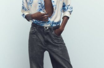 [???] V.I.C – XUẤT KHẨU – Hàng xuất khẩu có sẵn ? Top1Fashion ?  SATIN FLORAL SHIRTToàn màu hoa siêu đẹp chị em ạ. Dáng sơ mi thụng không kén dáng, ai mặc cũng auto xinh.—
Hàng xuất khẩu có sẵn.
—
CONTACT V.I.C:
, shares-0✔️ , likes-50❤️️ , date-2025-03-10 19:00:01????????