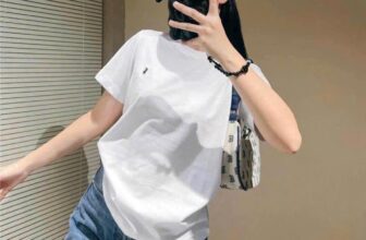 [???] ELIS Shop vnxk – 12 thiên hộ dương p1 Q. Gò vấp HCM  ? Top1Fashion ?  Chiếc áo thun thêu ngựa  basic bảng màu siêu đẹp , form áo vừa người chất áo cotton 100%  xịn lắm luôn ạh , áo trơn màu xinh dễ mangHót lắm em bán sl kh , shares-0✔️ , likes-1❤️️ , date-2025-03-10 20:36:12????????