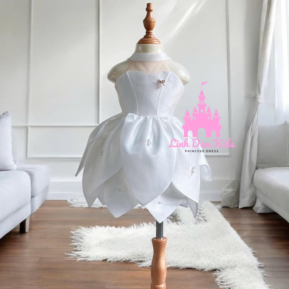 [🆕🇻🇳] TRIEU CUONG STUDIO 🤵🏻 Top1Wedding 👰🏻  3 concept mới cực kỳ hot của Trieu Cuong Studio x Zoe Bridal  #Trieucuongstudio #zoebridal , shares-0✔️ , likes-0❤️️ , date-2025-03-06 17:04:35🇻🇳🇻🇳🇻🇳📰🆕