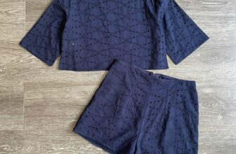 [🆕🇻🇳] ViS Store 👕 Top1Fashion 👗  Set bộ M/x0 thiết kế xinh xắn để các chị mặc đi biển, dạo phố… Áo form suông dáng crop lửng thoải mái, dễ mặc. Quần form A may 2 lớp, có túi 2 bên. Chất  , shares-0✔️ , likes-4❤️️ , date-2025-03-11 18:35:41🇻🇳🇻🇳🇻🇳📰🆕