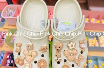 [🆕🇻🇳]  Chip Chip Pink-Chuyên sỉ và lẻ các loại “cờ rốc” và Jibbitz/ Sticker! 🧑‍🧒❤️️👶⭐️ 𝑆𝑎𝑦 𝑏𝑖𝑎 𝑠𝑎𝑦 𝑟𝑢̛𝑜̛̣𝑢 𝑐𝑢̃𝑛𝑔 𝑡ℎ𝑢̛𝑜̛̀𝑛𝑔. 𝑆𝑎𝑜 𝑘ℎ𝑎́𝑐ℎ 𝑘ℎ𝑜̂𝑛𝑔 𝑡ℎ𝑢̛̉ 𝑐ℎ𝑜̣𝑛 đ𝑢̛𝑜̛̀𝑛𝑔 𝑠𝑎𝑦 𝐶ℎ𝑖𝑝?———————–
Chip Chip Pink
#chipchippink
#c , shares-0✔️ , likes-1❤️️ , date-2025-03-15 03:14:02🇻🇳🇻🇳🇻🇳📰🆕