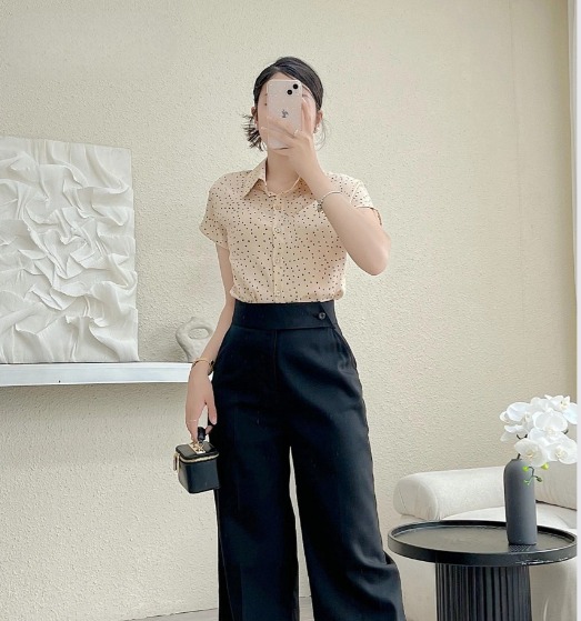 [🆕🇻🇳] Huyền Lê – Vẻ Đẹp Thời Trang Nữ 👕 Top1Fashion 👗  Mẫu áo hot nhất của năm nay đã cập bến
Chất chống nhăn nhàu, mềm mịn. Chuẩn hàng loại 1 ,
Đi làm, đi chơi đều xinh hết ạ
Che khuyết điểm cánh tay cực tố , shares-0✔️ , likes-0❤️️ , date-2024-10-06 16:04:55🇻🇳🇻🇳🇻🇳📰🆕