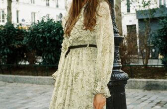 [???] V.I.C – XUẤT KHẨU – Hàng xuất khẩu có sẵn ? Top1Fashion ?  RUFFLED PRINT DRESSThêm 1 em váy tiểu thơ xinh đẹp, mát mẻ cho mùa hè dành riêng cho các chị em có đam mê váy vóc bánh bèo. Gam màu xanh lá siêu tôn da,  , shares-1✔️ , likes-53❤️️ , date-2025-03-10 16:00:06????????