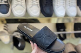 [🆕🇻🇳] Thế giới giầy việt newyork_ 33 nguyễn du- tp nam định 👕 Top1Fashion 👗  #Dép lê da nam  Mẫu mới nhất , Đế chống trơn , Nhẹ êmshopee.vn/vungocviet_89vietnewyork?_t=ZS-8uEeACGSG2s&_r=1
, shares-0✔️ , likes-6❤️️ , date-2025-03-12 21:46:10🇻🇳🇻🇳🇻🇳📰🆕