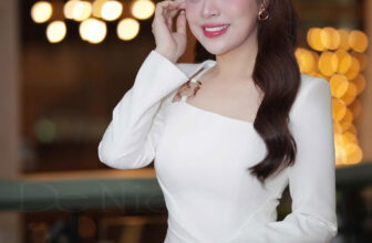 [🆕🇻🇳] DeNio – Phá bỏ lối mòn cũ của thời trang Việt 👕 Top1Fashion 👗  Jade Dress dáng váy midi cùng chất liệu Crepe cotton cao cấp là lựa chọn hoàn hảo của MC Giang Hồng. Thiết kế toát lên vẻ đẹp đầy thanh lịch và duyên dáng, , shares-1✔️ , likes-12❤️️ , date-2025-03-08 02:13:02🇻🇳🇻🇳🇻🇳📰🆕