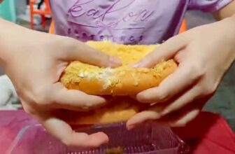 [🆕🇻🇳] Bánh Mì Phô Mai Giá Sĩ 🍔 Top1Food  🍜  KHÔNG LỢI NHUẬN
Chưa bao giờ em bán giá này, tri ân khách iu sắp tới e OFF nhiều vì tinh hinh suc khỏe, #155k / 3 ổ
Duy nhất ngày mai thư 6 e giao, ko lợ , shares-0✔️ , likes-3❤️️ , date-2025-03-13 22:28:31🇻🇳🇻🇳🇻🇳📰🆕