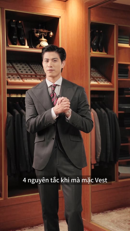[🆕🇻🇳] Adam Store – Thương hiệu Suit may sẵn hàng đầu Việt Nam👕 Top1Fashion 👗  ĐỪNG ĐỂ NHỮNG SAI LẦM CƠ BẢN KHIẾN BẠN MẤT ĐIỂM KHI DIỆN SUIT (P2)Có những lỗi khi mặc Suit mà 90% quý anh đều mắc phải nhưng lại không hề hay biết. Nh , shares-0✔️ , likes-75❤️️ , date-2025-03-09 02:30:26🇻🇳🇻🇳🇻🇳📰🆕
