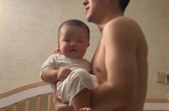 [🆕🇻🇳] Khang Home là thương hiệu hàng đầu Việt Nam chuyên sản xuất nệm và đồ dùng phòng ngủ cho trẻ sơ sinh 🧑‍🧒❤️️👶⭐️ Chia sẽ tuyệt kĩ đặt con ngủ cho các bố tham khảo :))) #embedingu #embengungoan #embengu #KhangHome #khanghome , shares-0✔️ , likes-0❤️️ , date-2025-03-07 17:59:18🇻🇳🇻🇳🇻🇳📰🆕