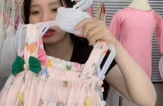 [🆕🇻🇳] Tiểu Ni Baby Shop – Xưởng chuyên sỉ, lẻ đồ baby thiết kế  🧑‍🧒❤️️👶⭐️  Mẫu mới chào hè, bé mặc thích mê
Vải lụa mềm mịn, thấm hút mồ hôi tốt, thích hợp cho da nhạy cảm của bé.
Đổi trả thả ga nếu không đúng hàng.
——
Xưởn , shares-0✔️ , likes-1❤️️ , date-2025-03-07 03:38:48🇻🇳🇻🇳🇻🇳📰🆕