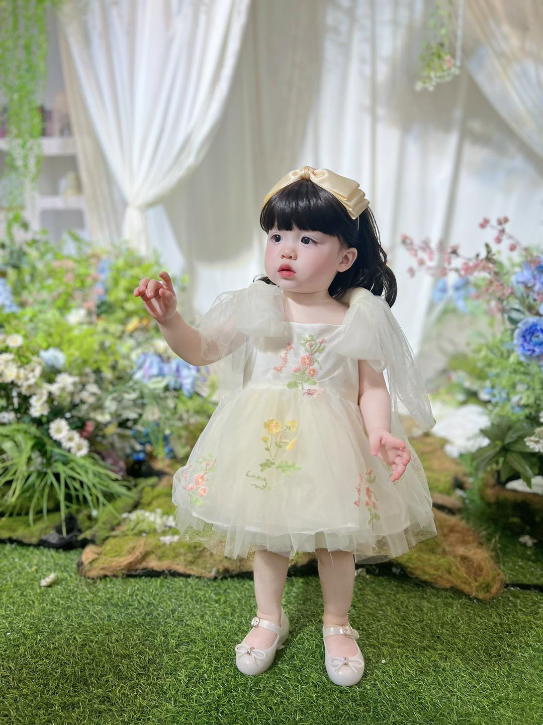 [🆕🇻🇳] Xưởng May An Kids  (Tiệm May T-P) – chuyên hàng thiết kế đầm váy trẻ em 🧑‍🧒❤️️👶⭐️ Em lên thêm màu mới cho sét 130k kèm chip và miễn phí ship
Size 6-16kg
Đáng yêu lắm ạ
, shares-3✔️ , likes-82❤️️ , date-2025-03-11 04:16:07🇻🇳🇻🇳🇻🇳📰🆕