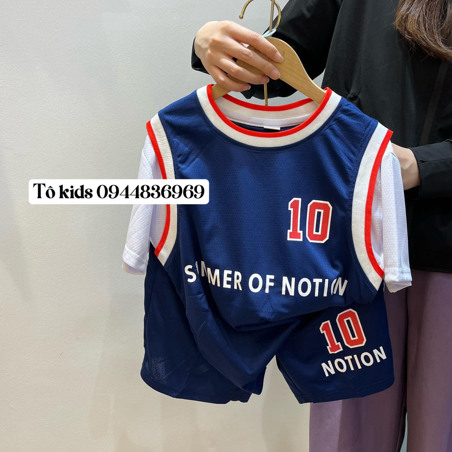 [🆕🇻🇳] Tô KIDs – Bán buôn – bán lẻ quần áo trẻ em phong cách và chất lượng 🧑‍🧒❤️️👶⭐️ Ở đây có set bộ cực độc cho bé mùa du lịch 2025, tổng xả kho SALE chỉ 1xx cho set bộ thể thao các mẹ ơi
Chất liệu cotton lỗ cao cấp mềm đẹp xin sò với gi , shares-2✔️ , likes-221❤️️ , date-2025-03-15 18:48:03🇻🇳🇻🇳🇻🇳📰🆕